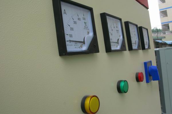 宁武配电柜-3683讲讲配电柜注意事项